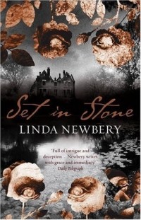 Linda Newbery - Set in Stone