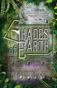 Beth Revis - Shades of Earth
