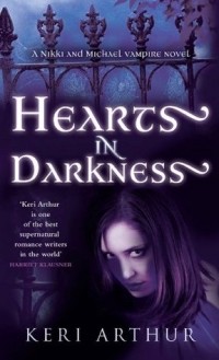 Keri Arthur - Hearts in Darkness