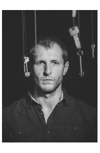 Дзверы, замкнёныя на ключы