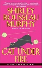 Shirley Rousseau Murphy - Cat Under Fire