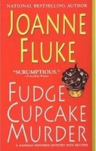 Joanne Fluke - Fudge Cupcake Murder