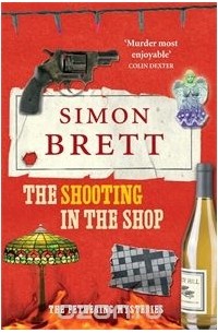 Simon Brett - The Shooting in the Shop